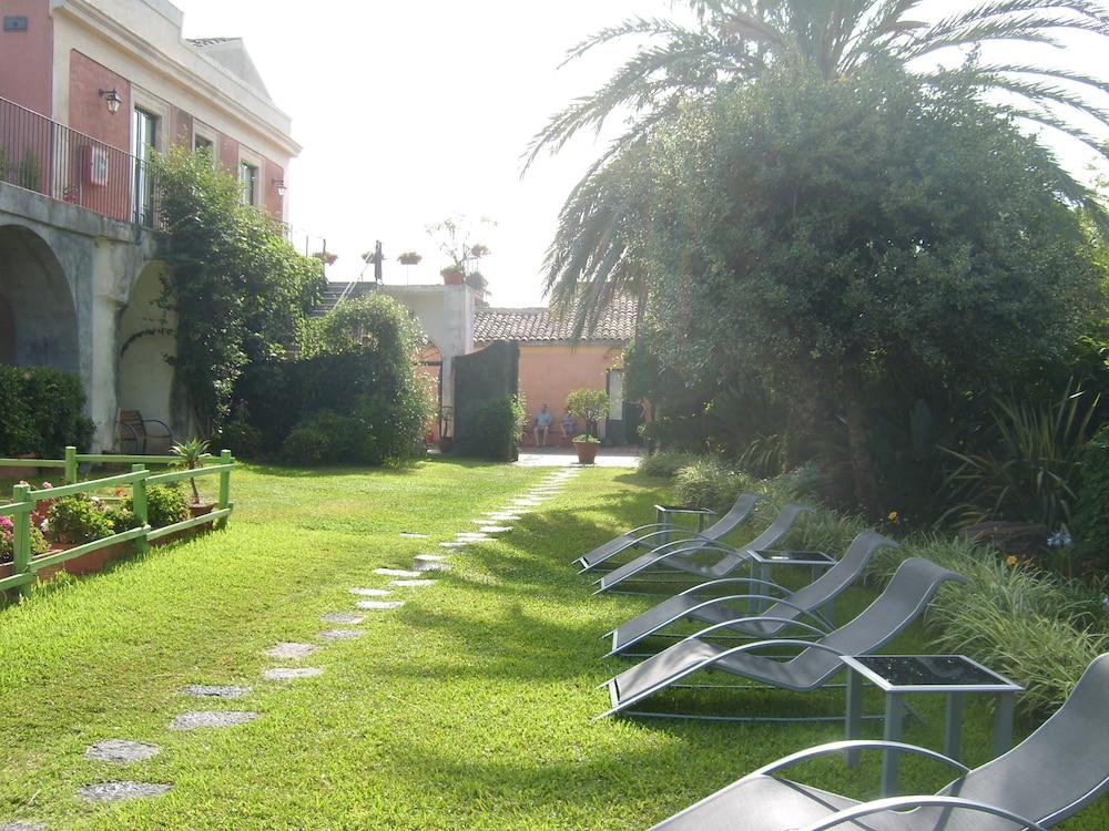 surroundings