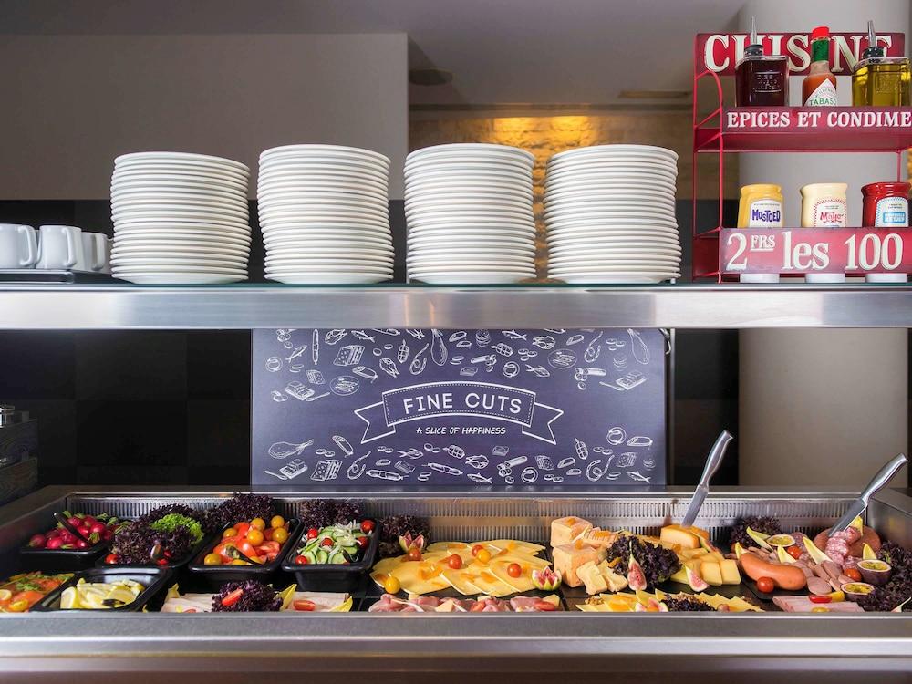 restaurant-cafeteria