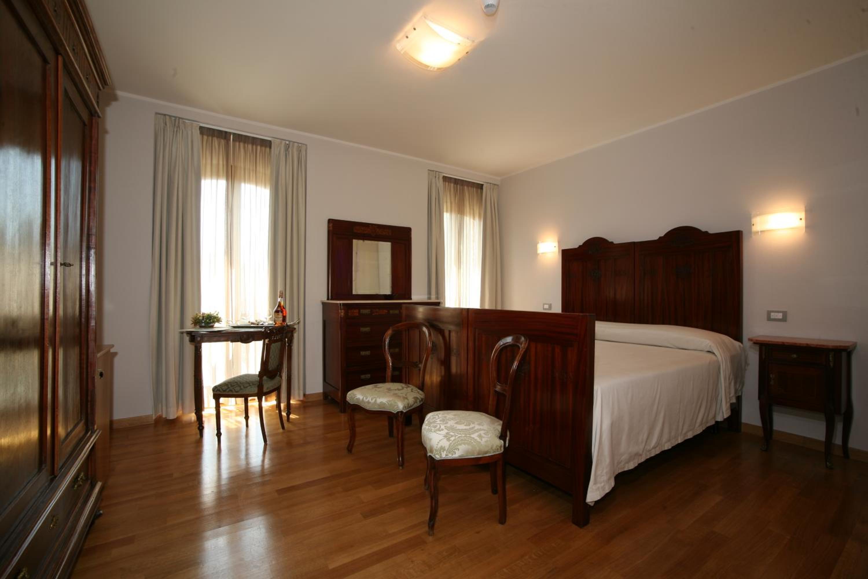 rooms