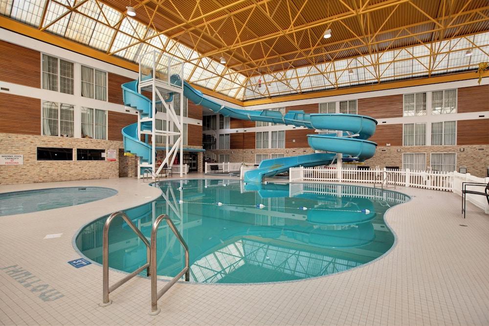 swimming pool spa