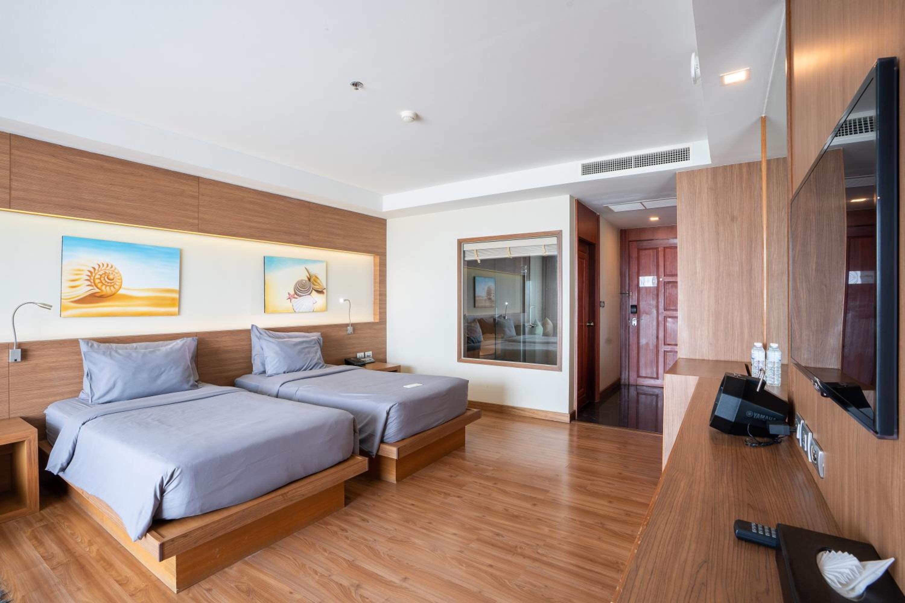 rooms