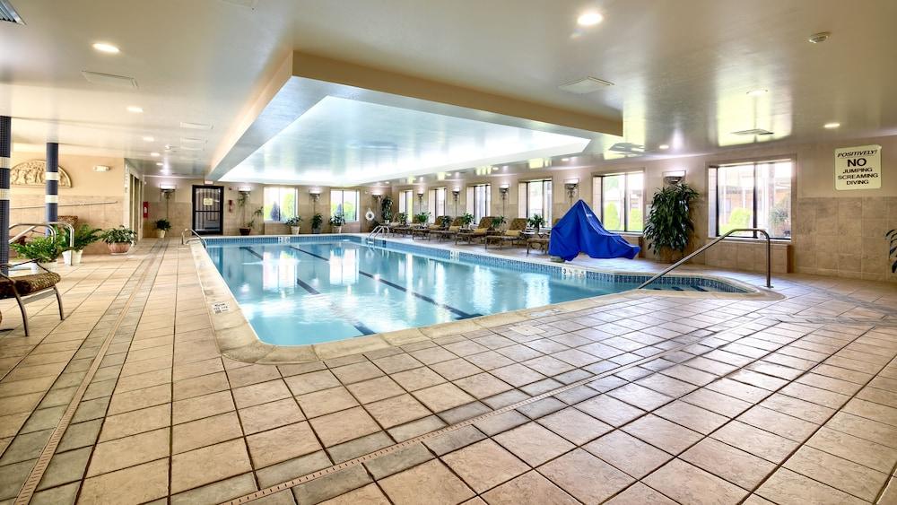 swimming pool spa