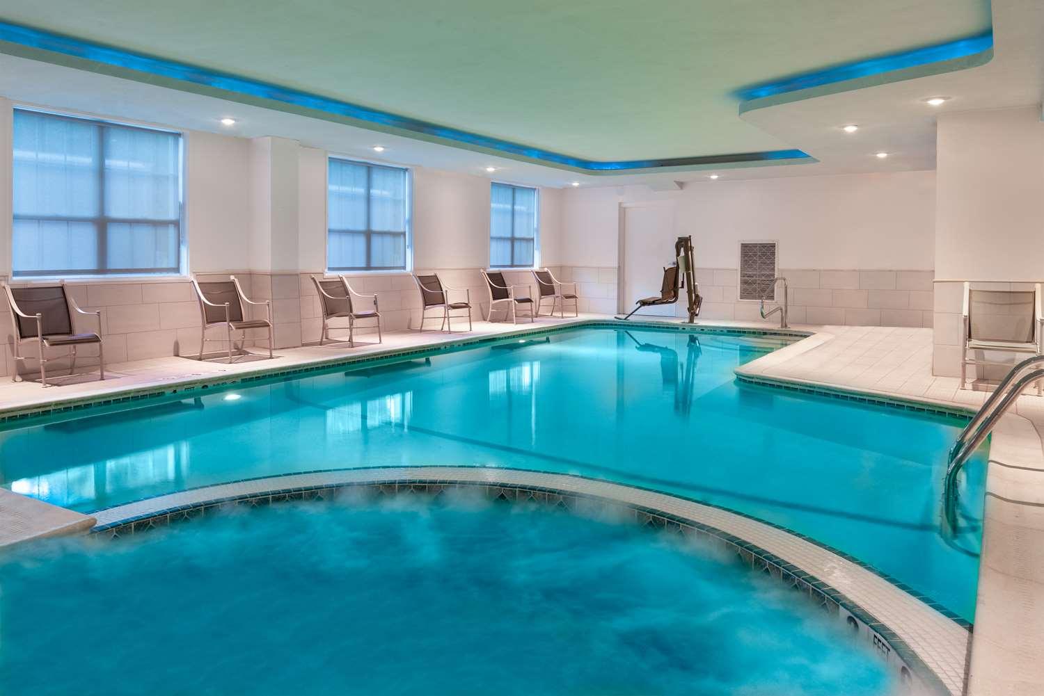 swimming pool spa