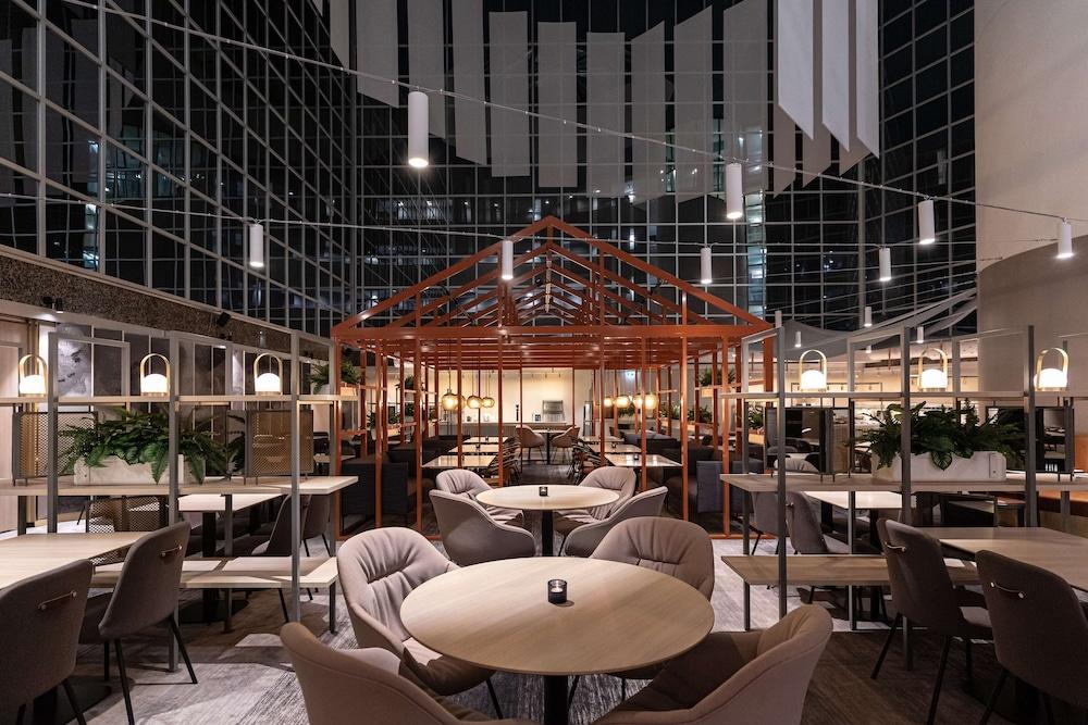 restaurant-cafeteria