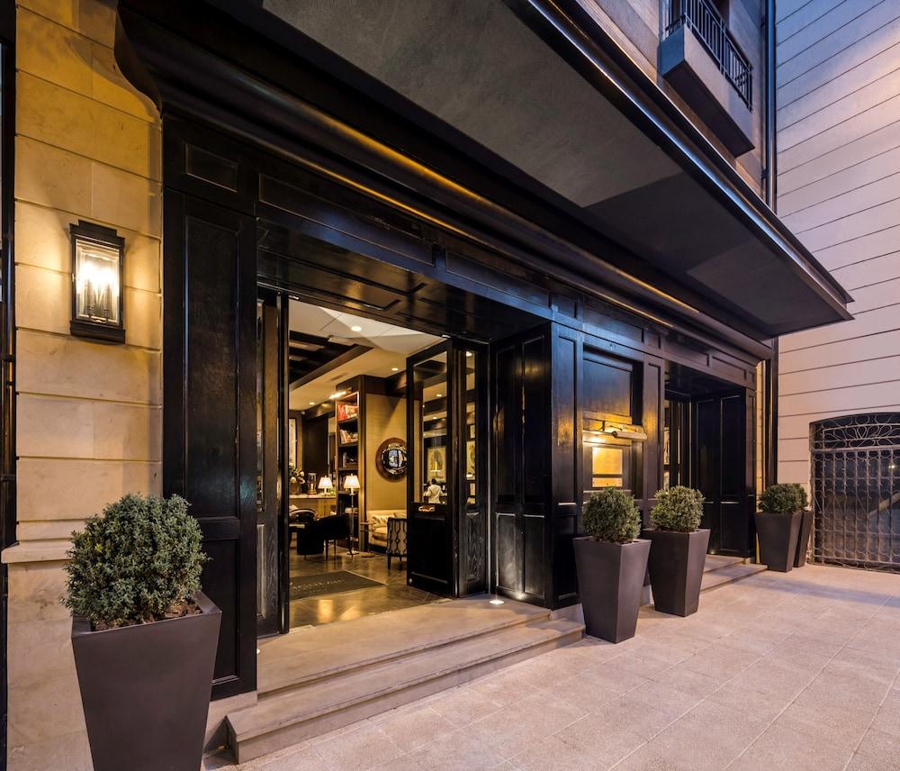 hotel