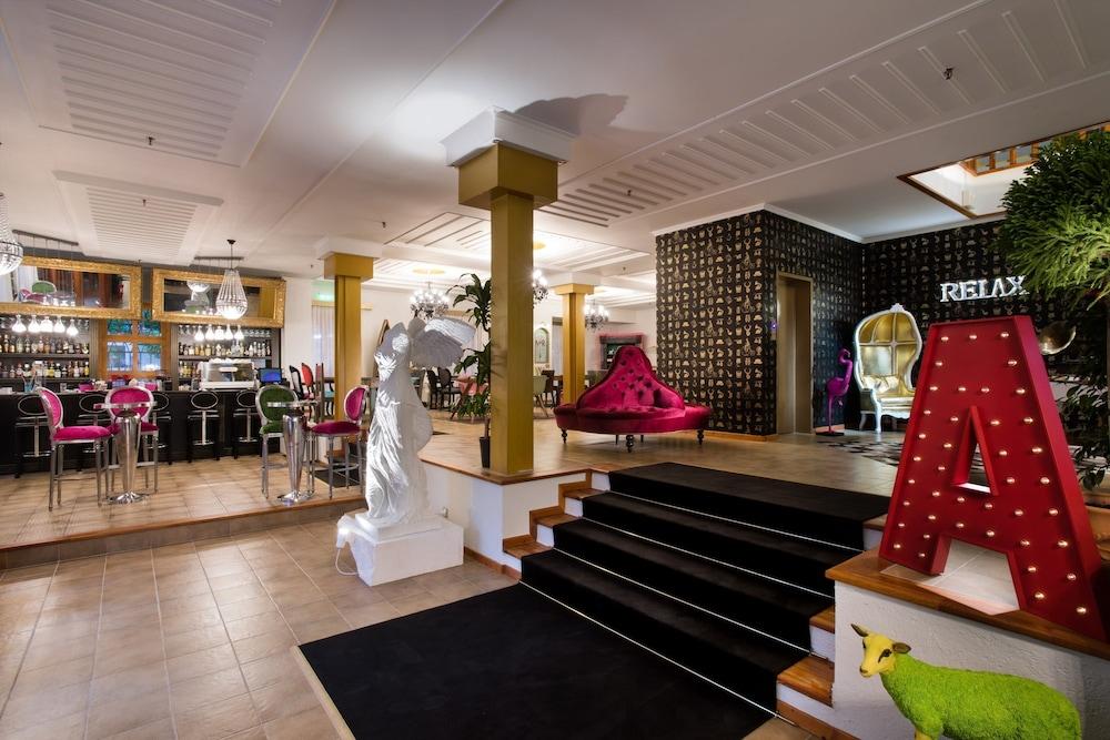 hotel