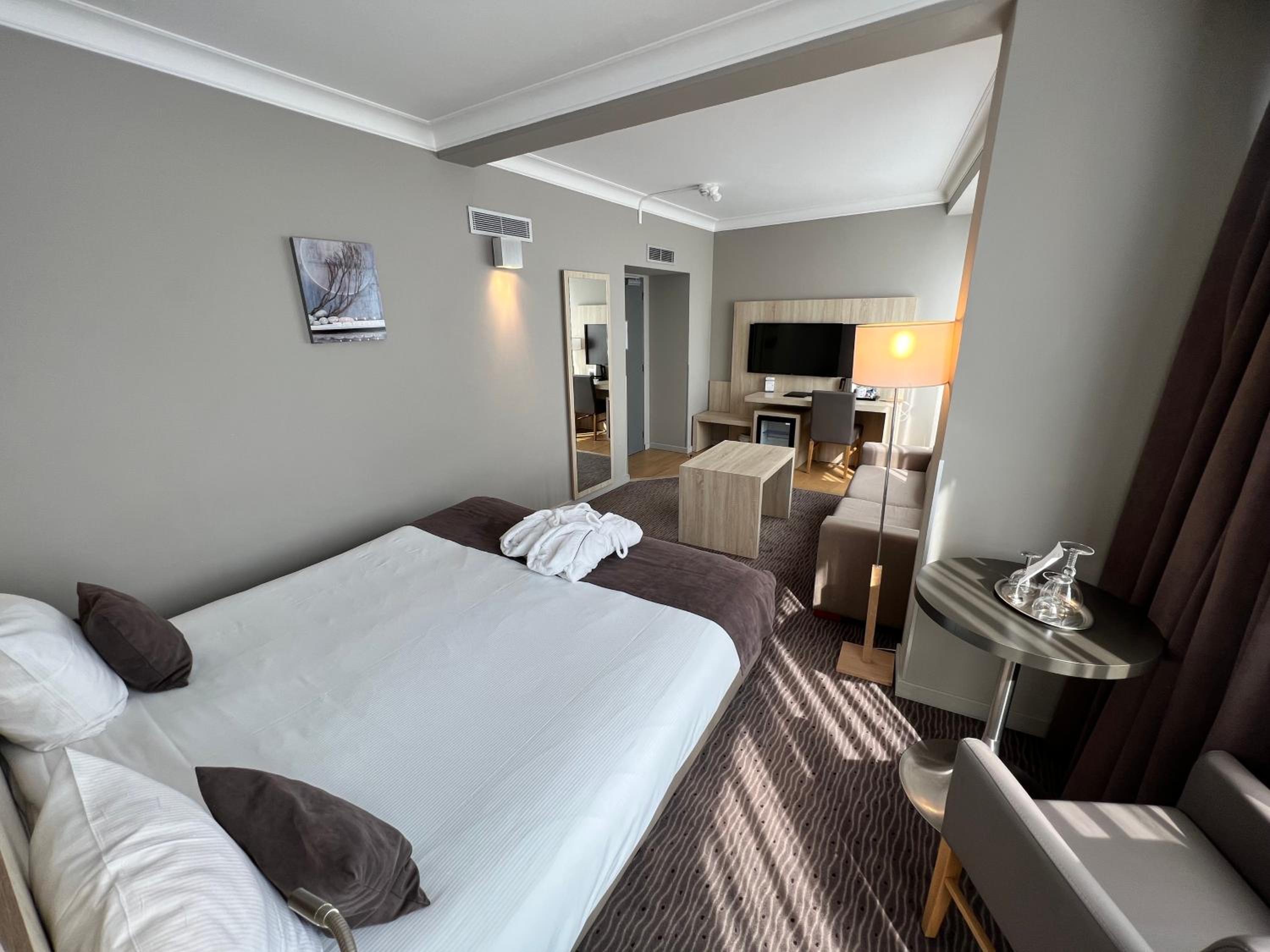 rooms