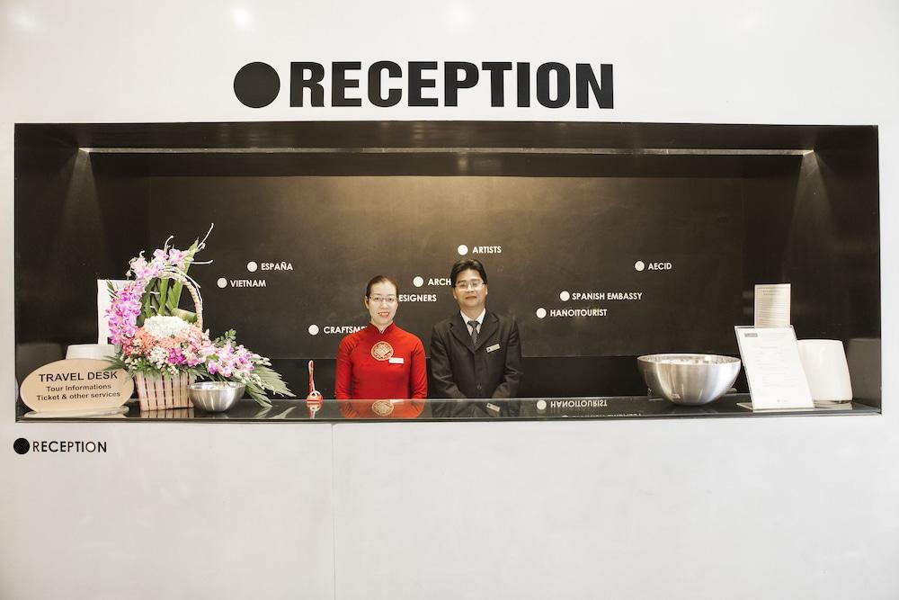 lobby