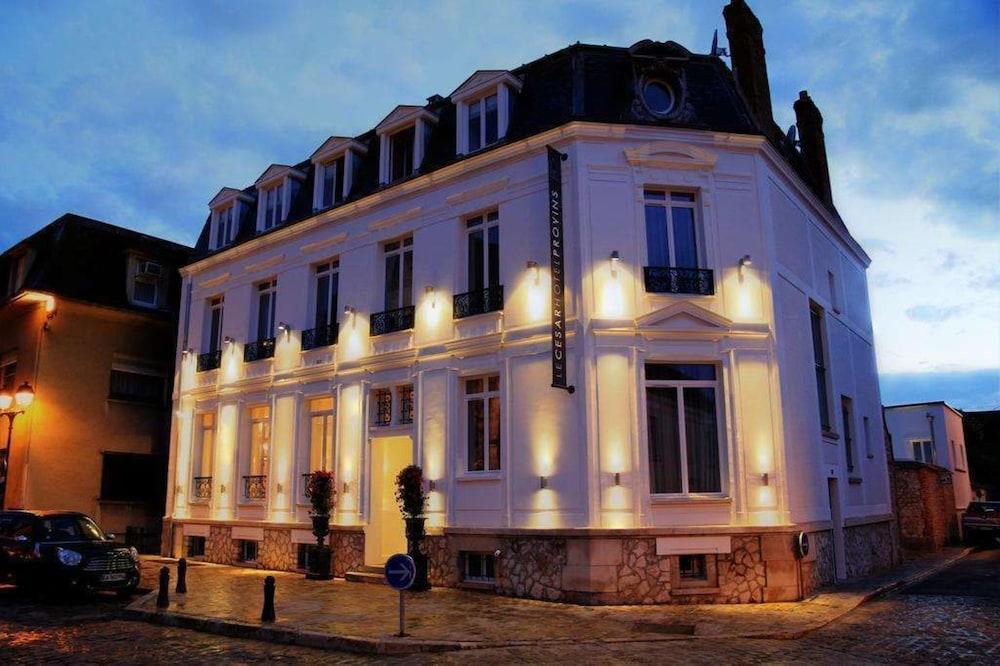 hotel