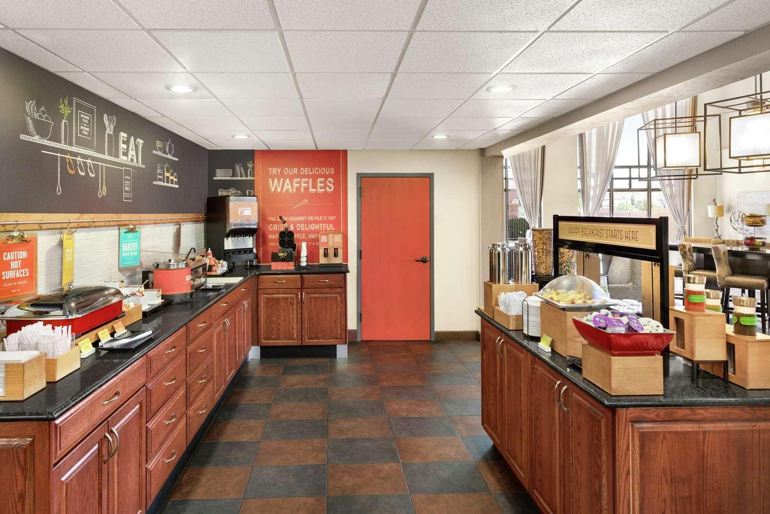 restaurant cafeteria