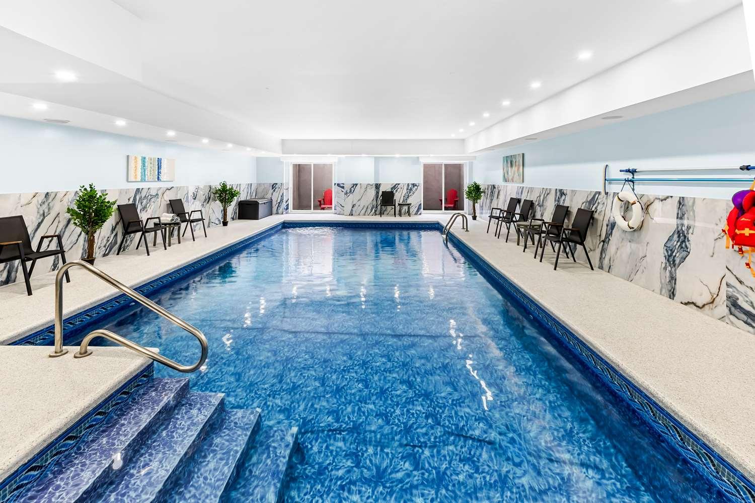 swimming pool spa