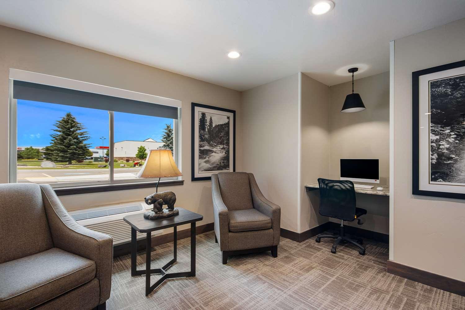 lounge