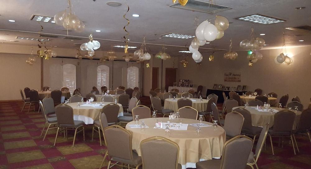 restaurant-cafeteria