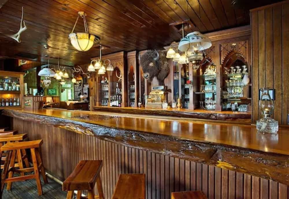 restaurant-cafeteria