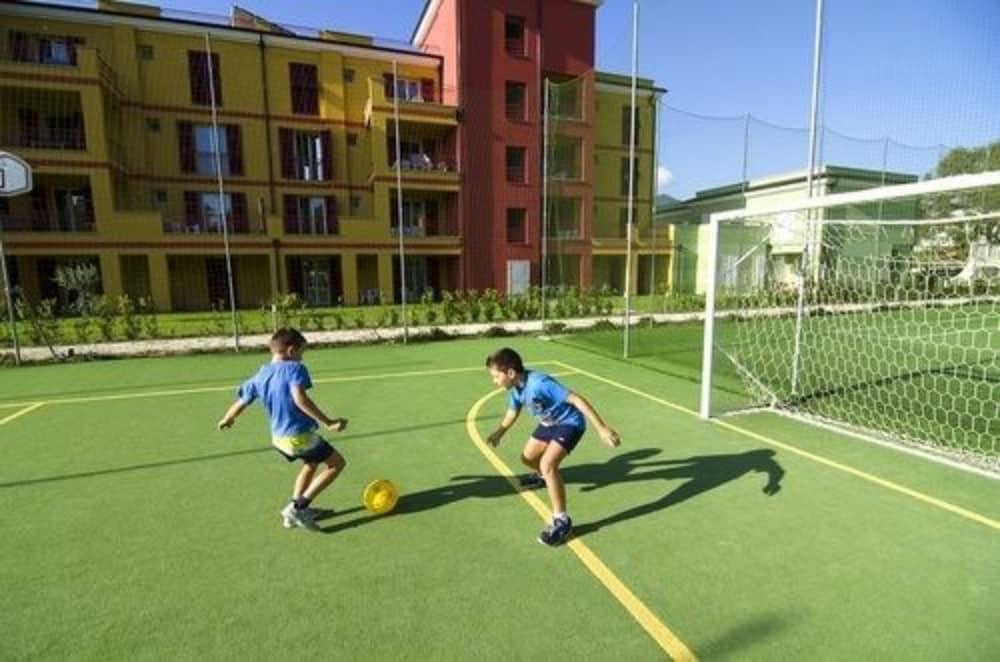 sport_facililities