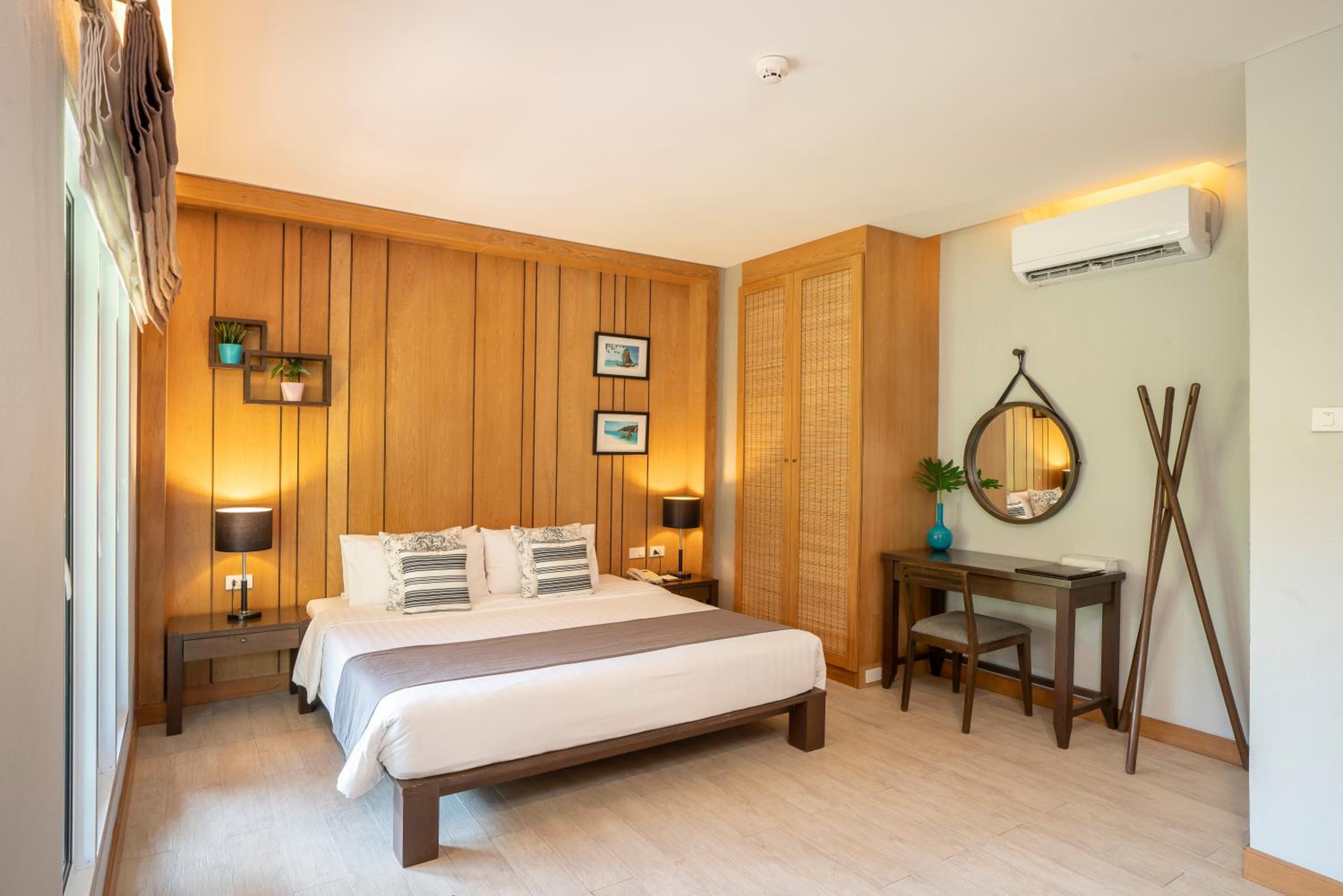 rooms