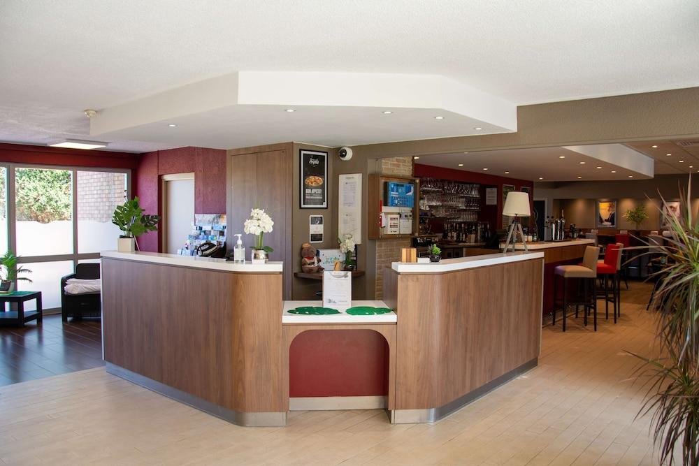 lobby