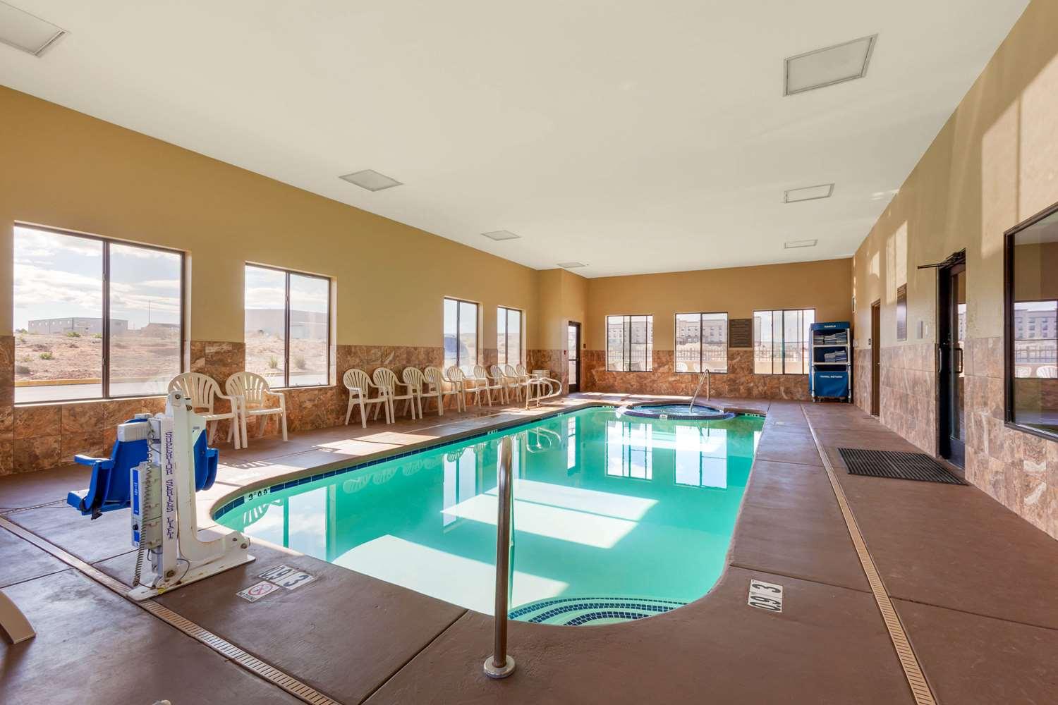 swimming pool spa
