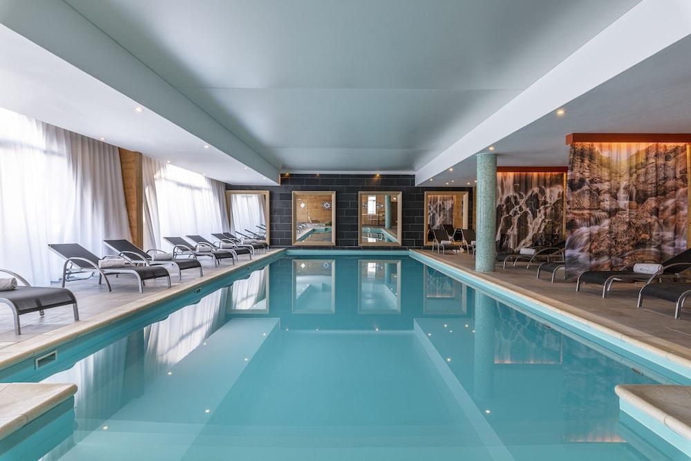 swimming pool spa