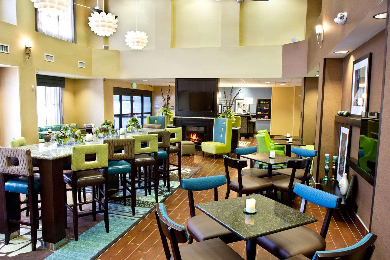 restaurant cafeteria