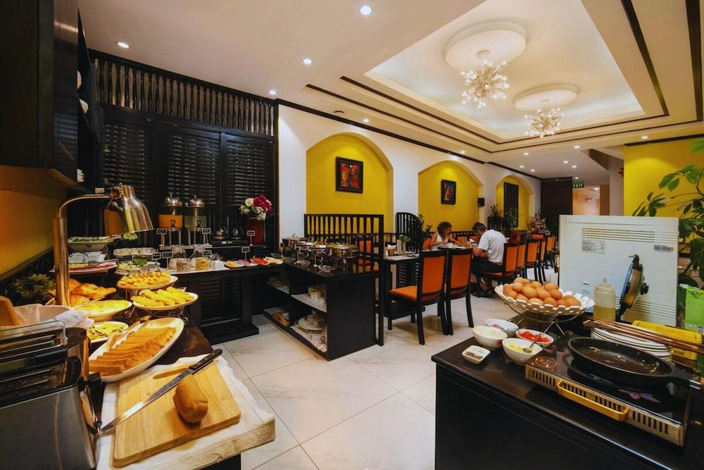 restaurant-cafeteria