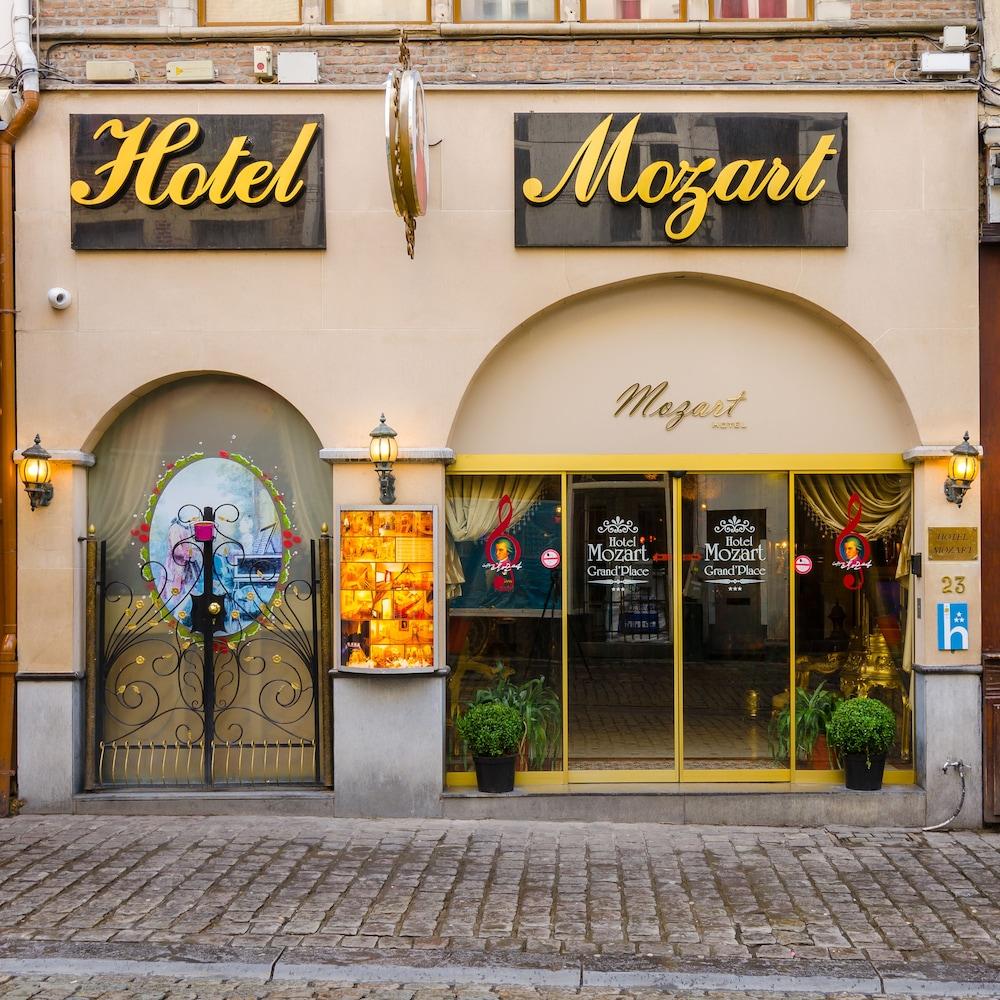 hotel