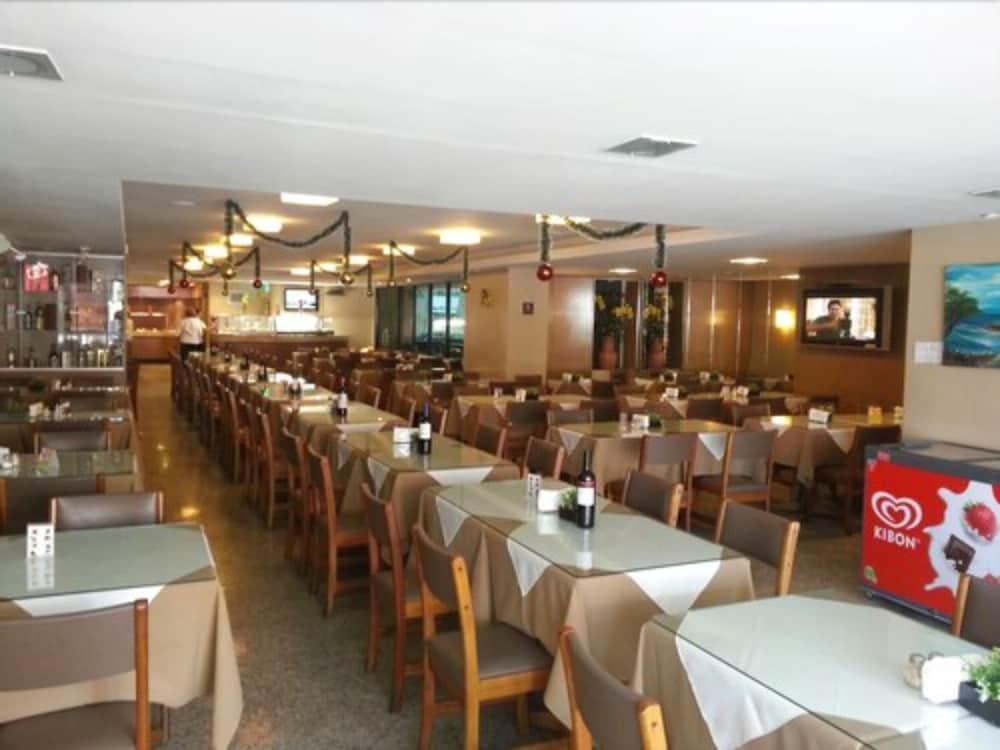 restaurant-cafeteria