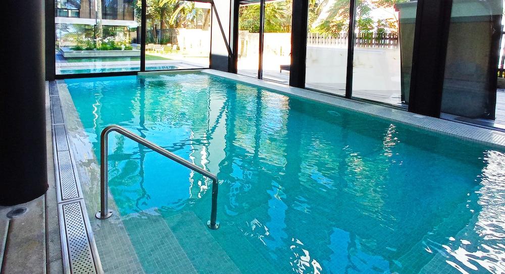 swimming pool spa