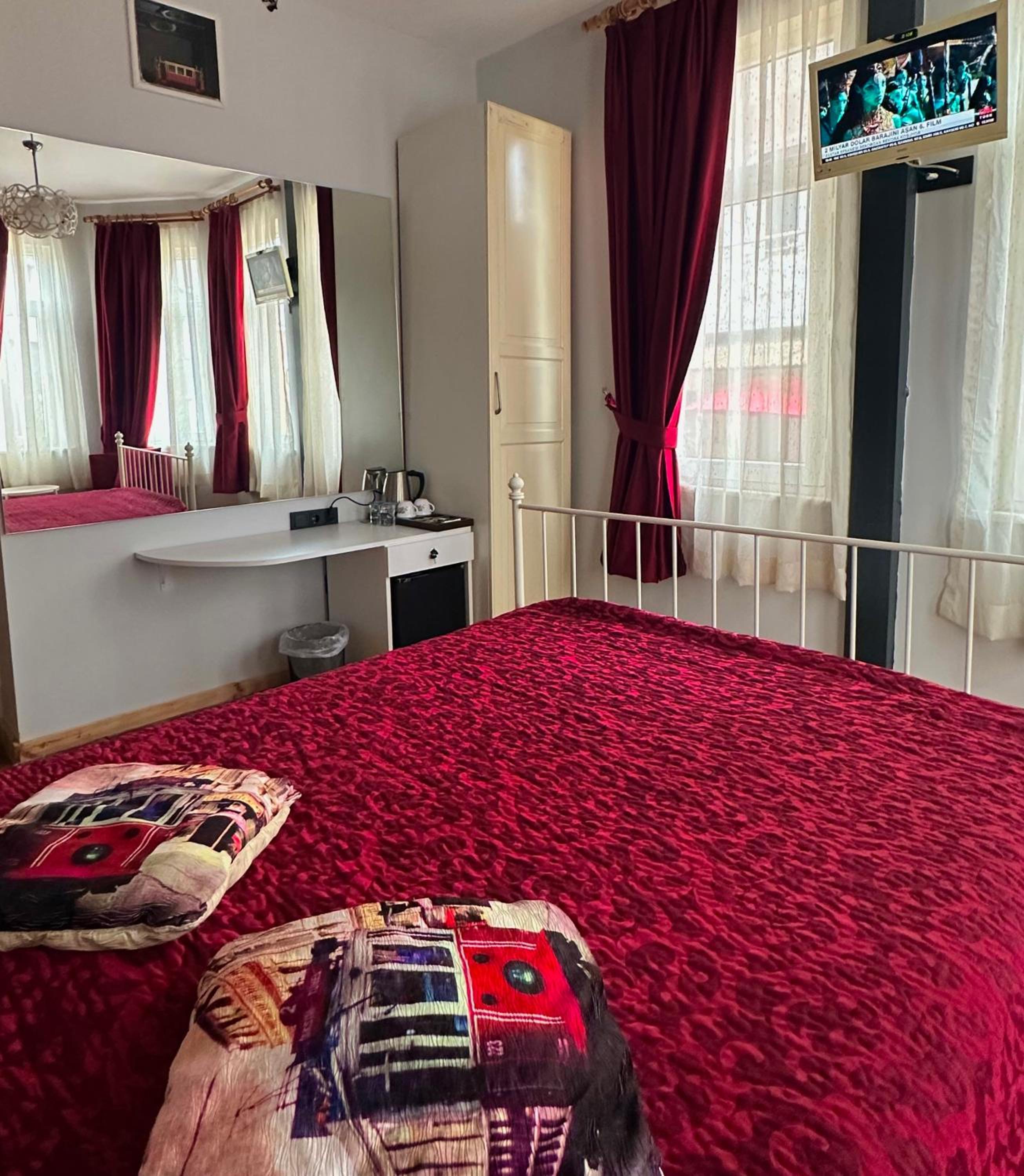 rooms