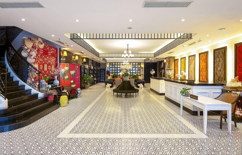 lobby