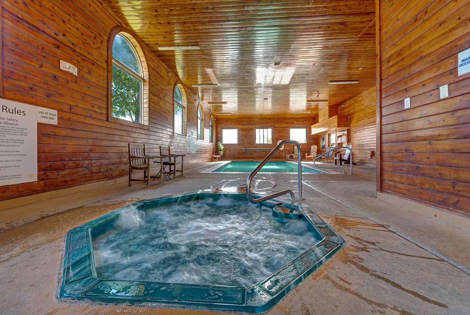 swimming pool spa