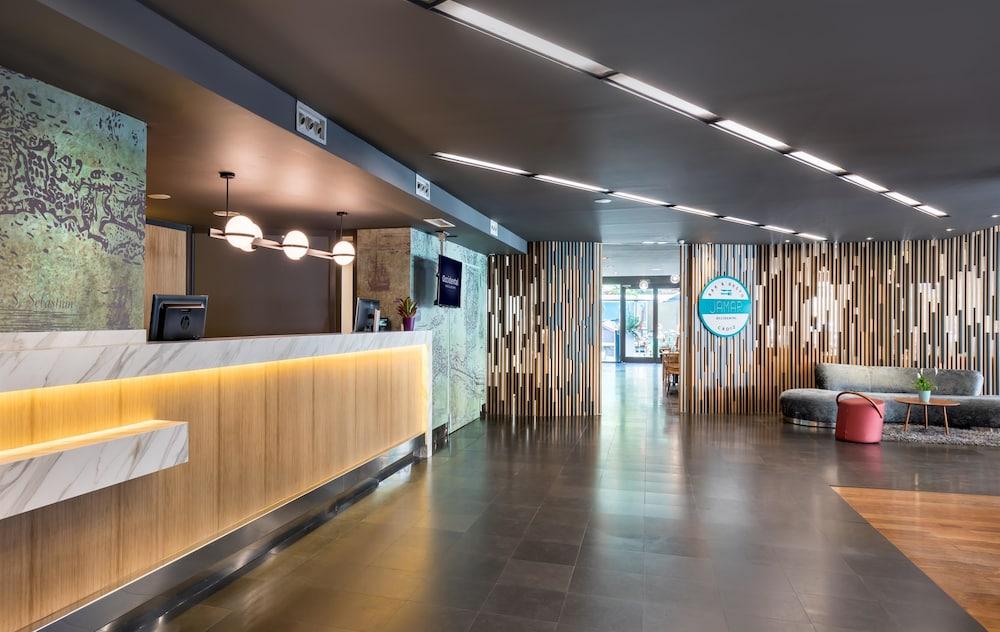 lobby