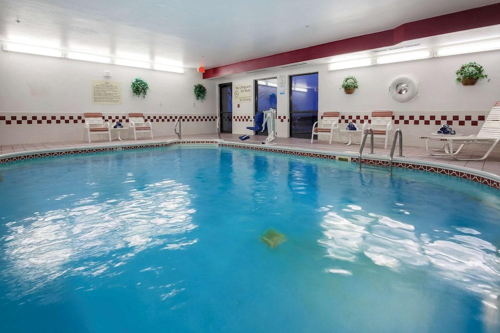 swimming pool spa