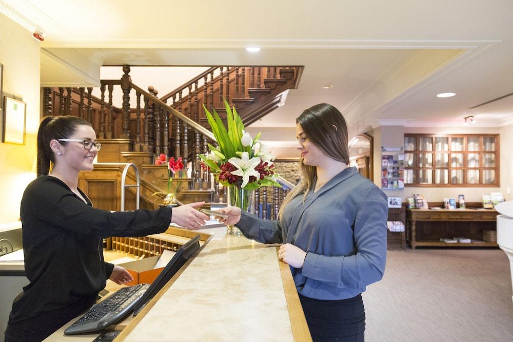 lobby