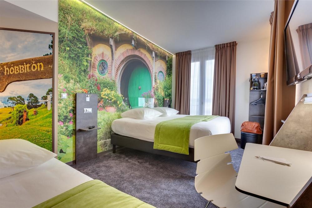 rooms