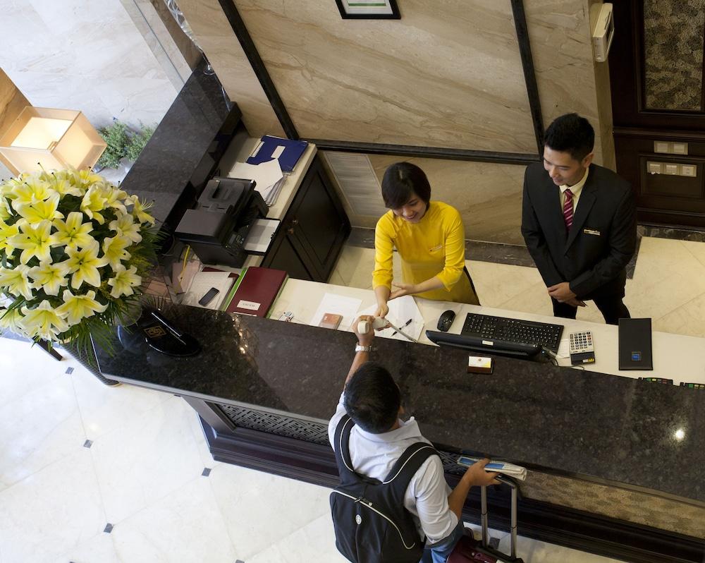lobby