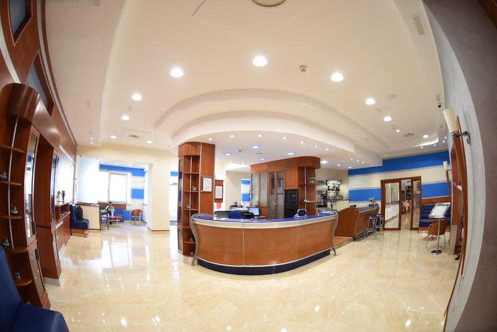 lobby