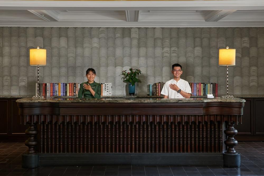 lobby
