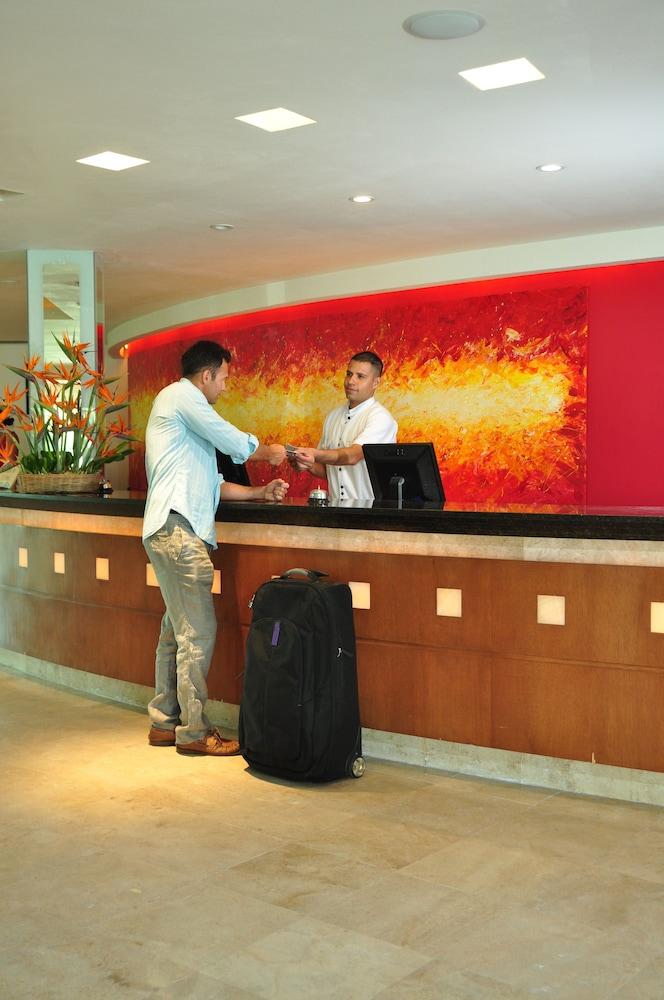 lobby