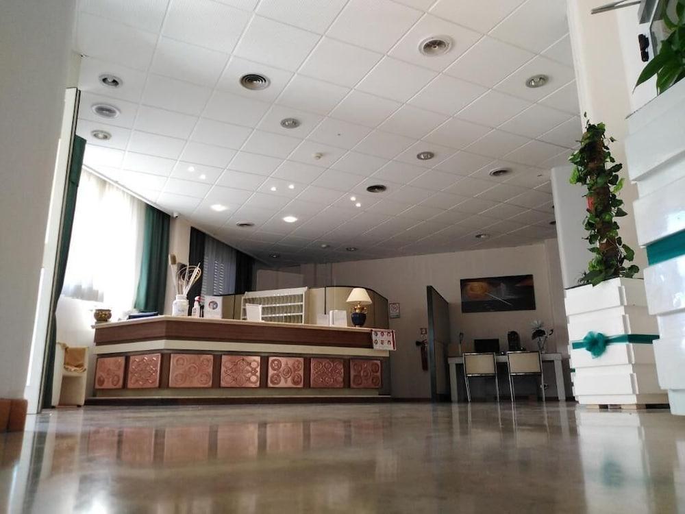 lobby