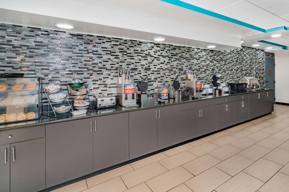 restaurant-cafeteria