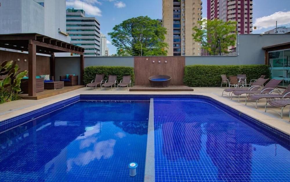 swimming pool spa