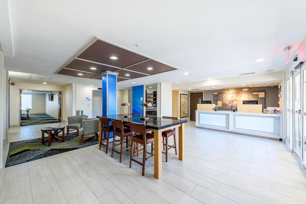 lobby