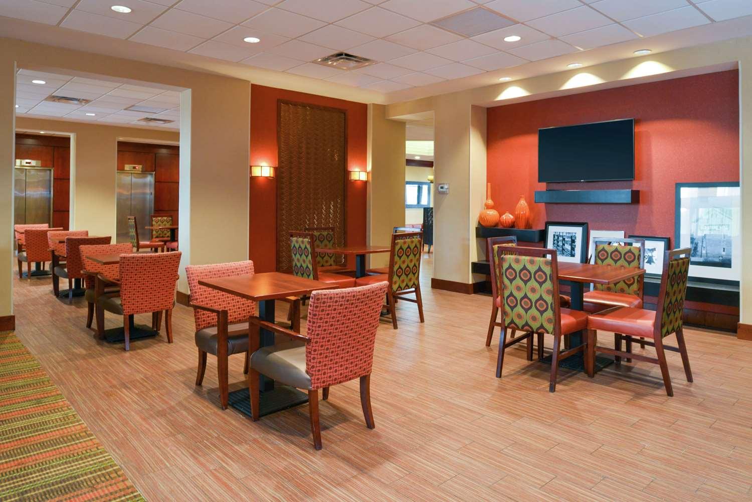 restaurant cafeteria