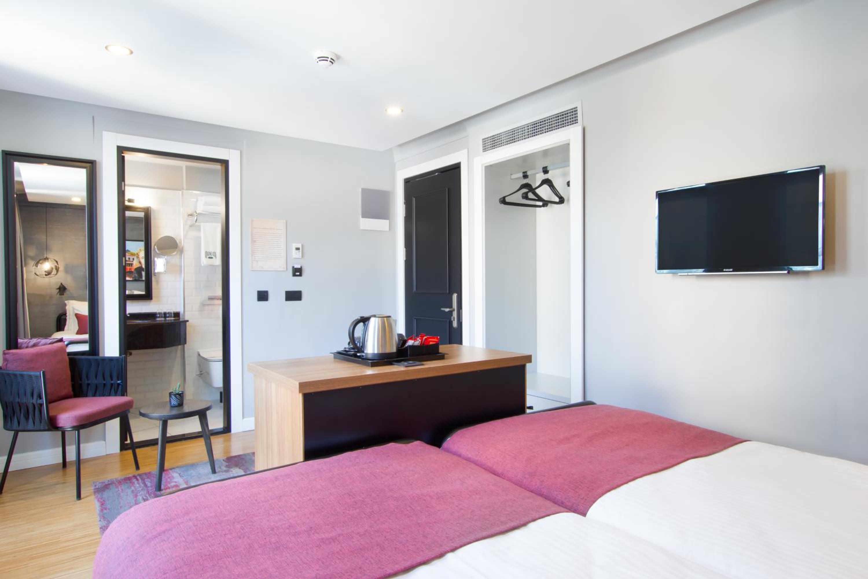 rooms