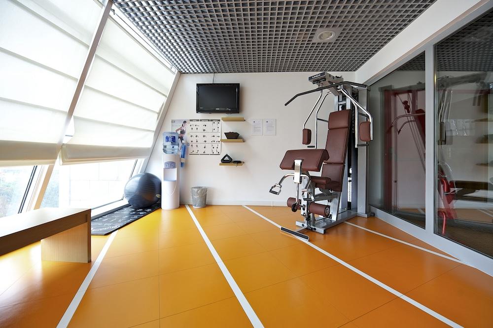 sport_facililities