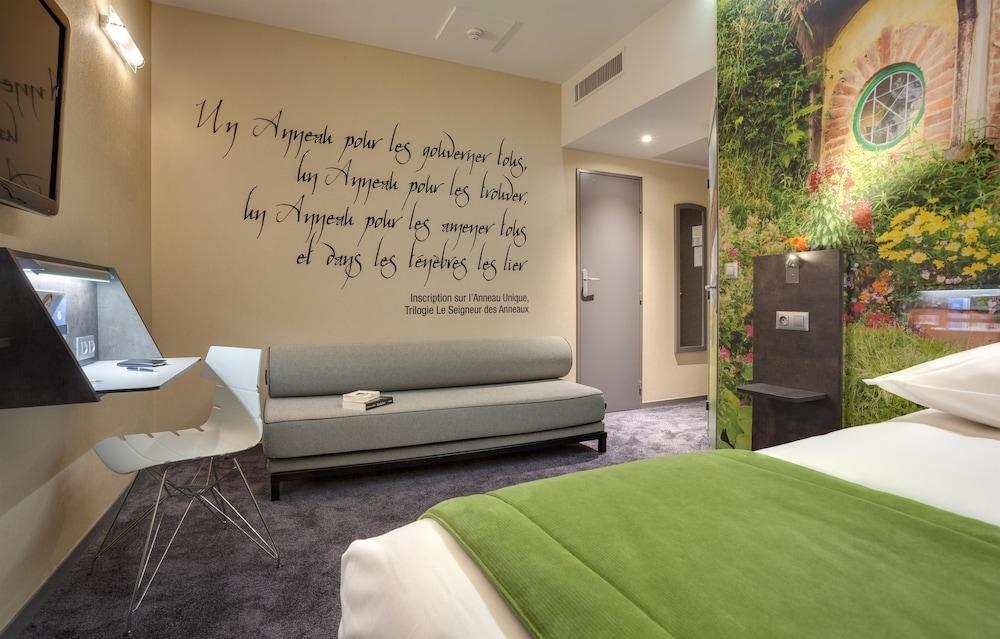 rooms