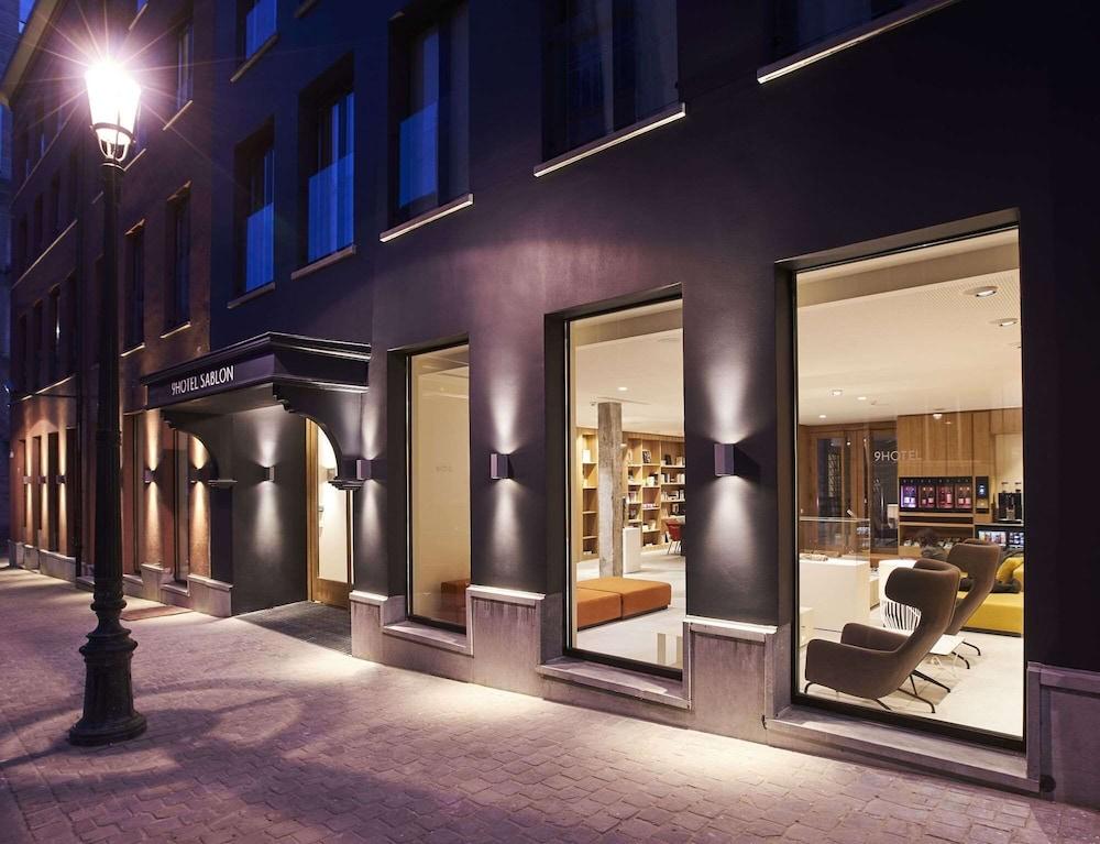 hotel