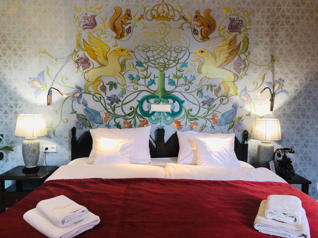rooms