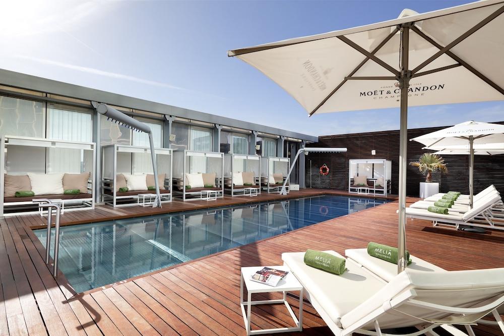 swimming pool spa